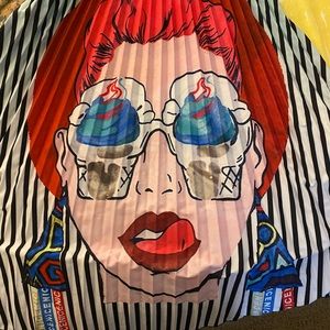 Super fun and unique midi skirt size M